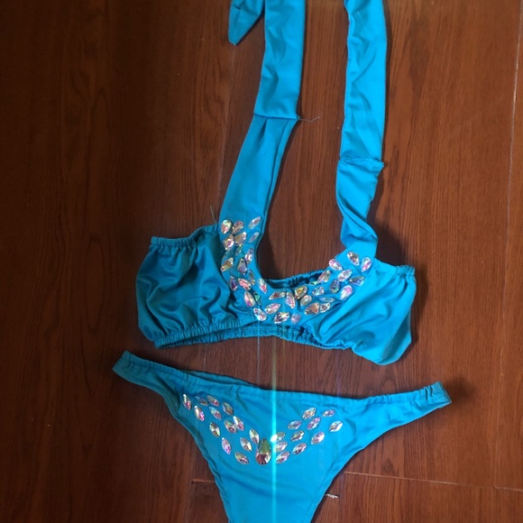 💕Rhinestone Bikini - Picture 2 of 2